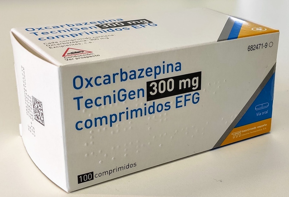 OXCARBAZEPINA TECNIGEN 300 mg COMPRIMIDOS