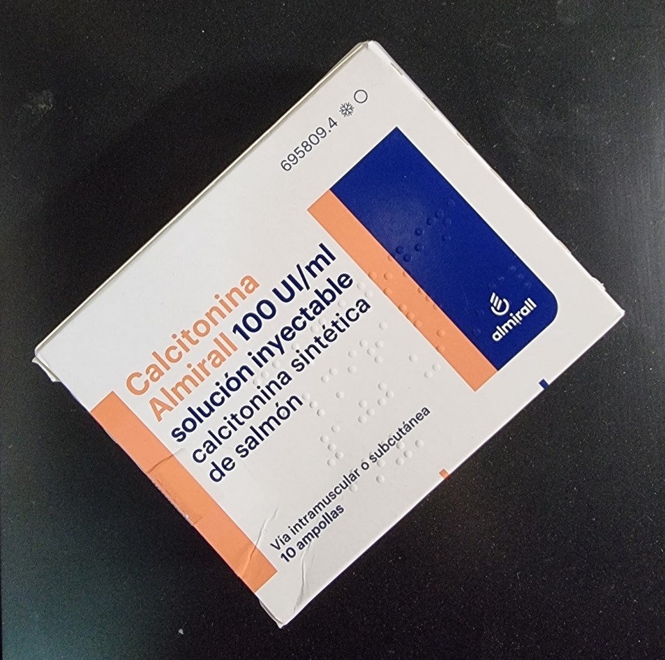 CALCITONINA ALMIRALL 100 UI SOLUÇÃO INJETÁVEL