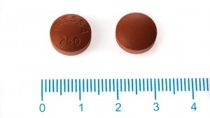 LEVOFLOXACINA DERMOGEN 250 mg COMPRIMIDOS REVESTIDOS POR PELÍCULA